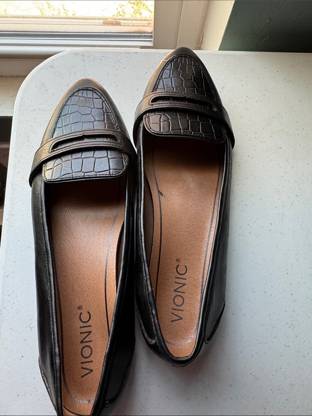 Vionic Black Croc-Embossed Penny Loafers